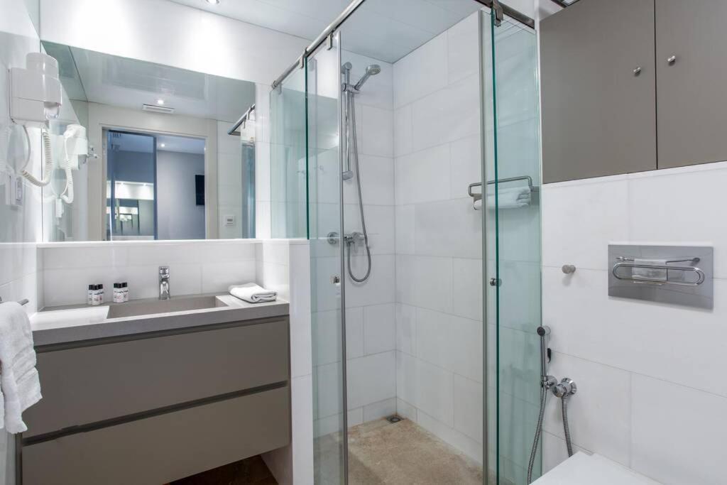 Kronos On The Beach Suite 4 บาร์เซโลนา ภายนอก รูปภาพ