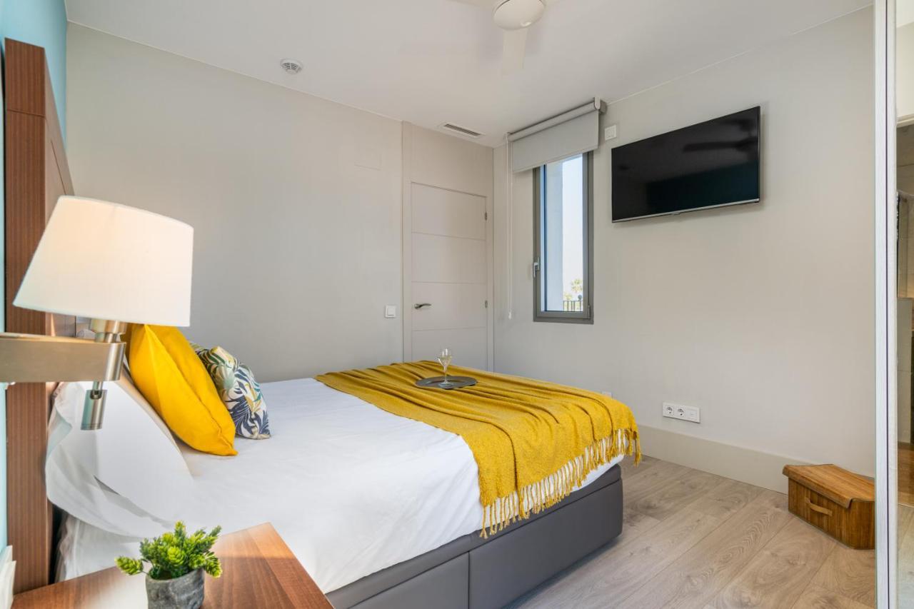 Kronos On The Beach Suite 4 บาร์เซโลนา ภายนอก รูปภาพ